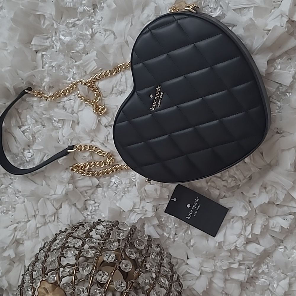 New Love Shack Quilted Heart Crossbody Purse